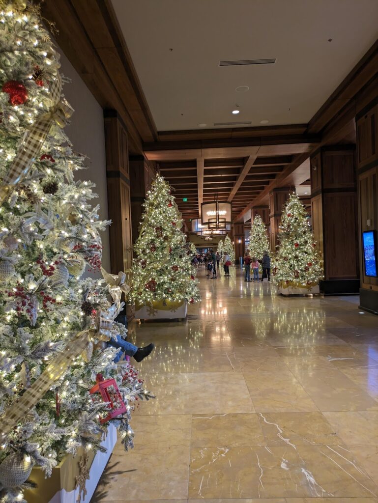 Gaylord Rockies Resort & Convention Center Christmas theme